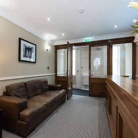 Royal Princes Suites Edimburgo Esterno foto