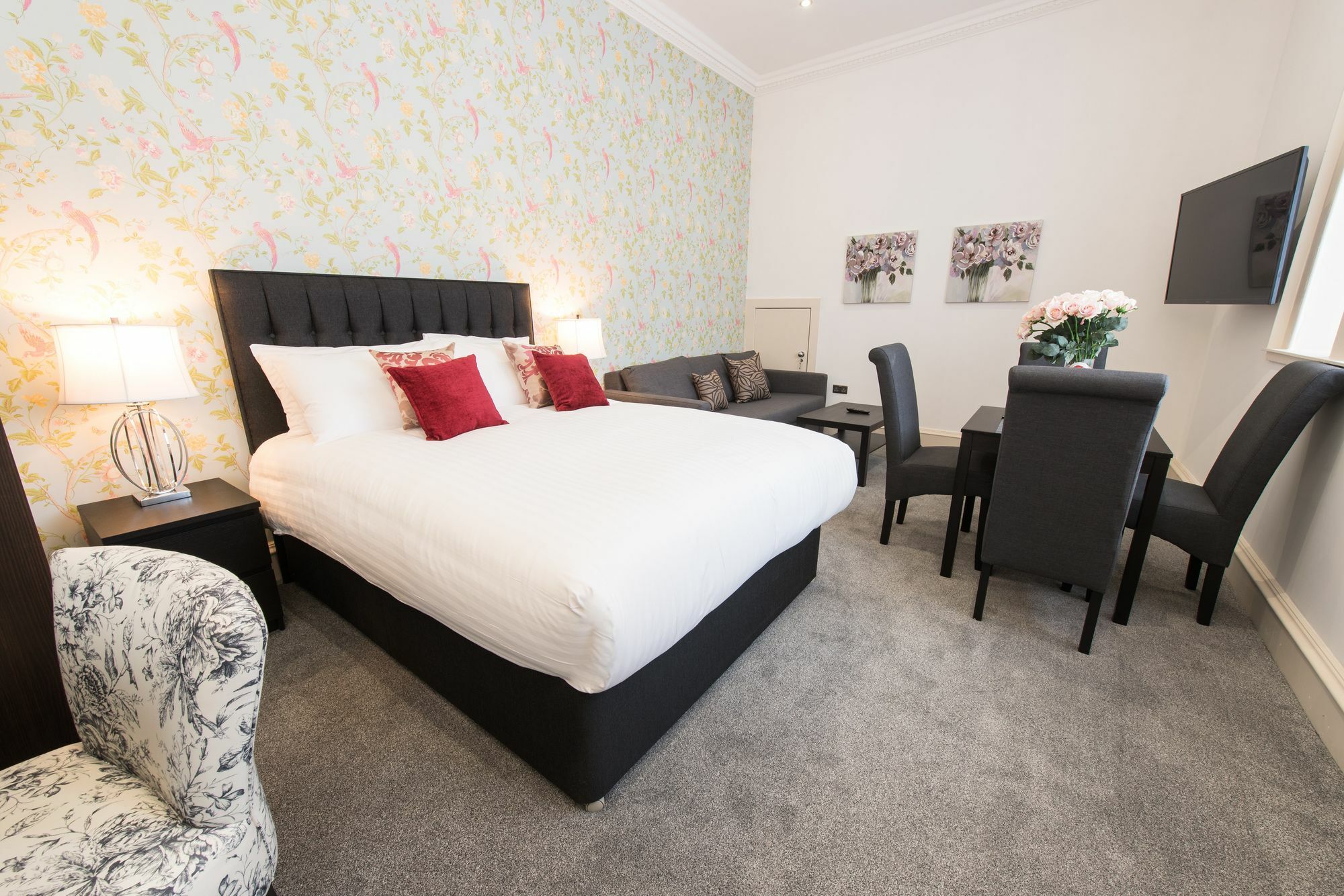 Royal Princes Suites Edimburgo Esterno foto